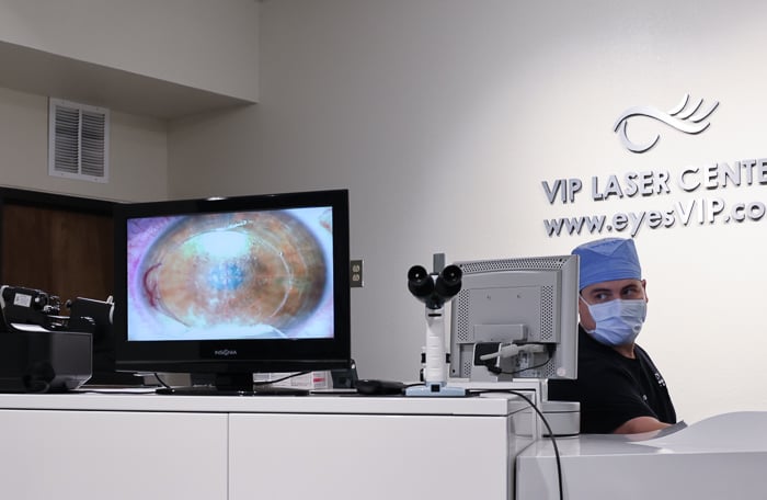 Close-up of the Resler LASIK setup