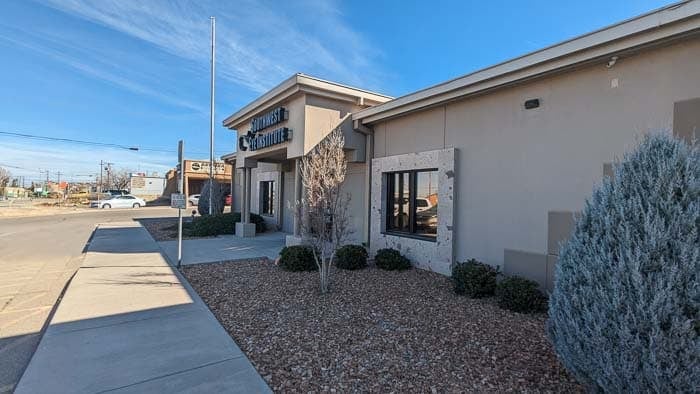 Southwest Eye Institute - Resler clinic side front exterior.
